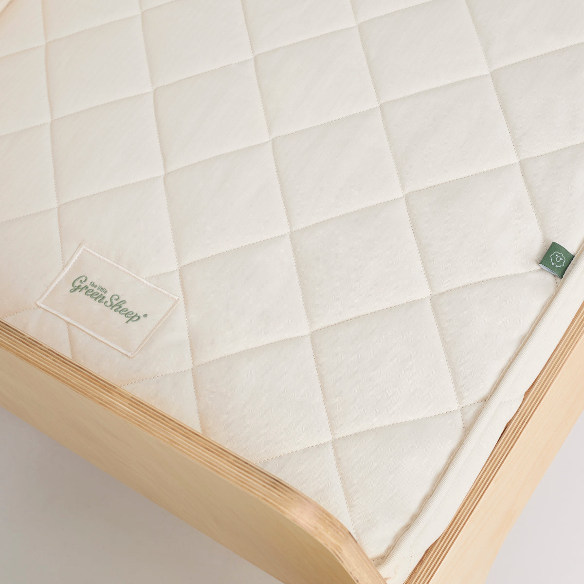 The Little Green Sheep Natural Twist Cot Mattress 60x120  - Hola BB