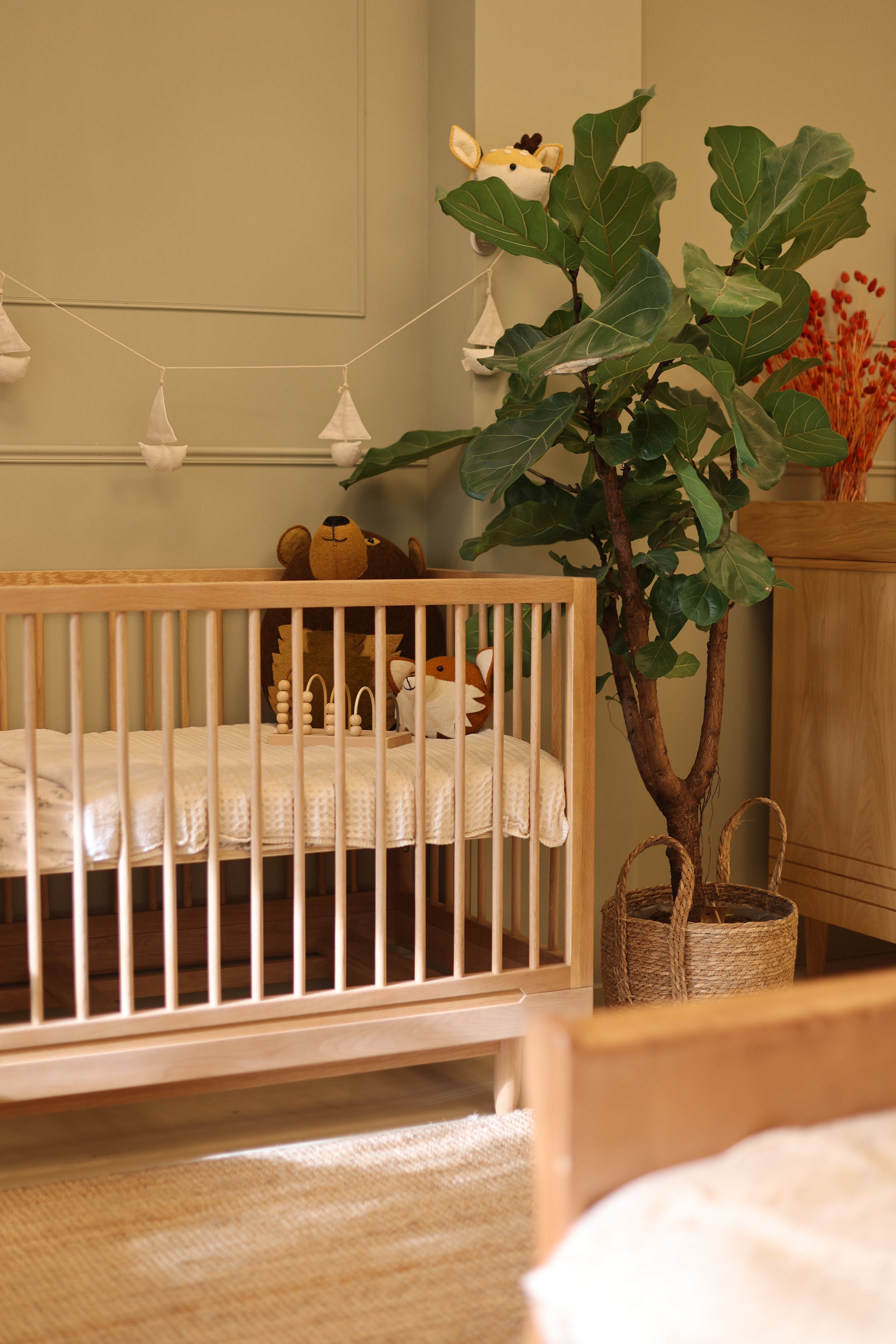 Nobodinoz Ex display Solid oak convertible crib • Pure  - Hola BB