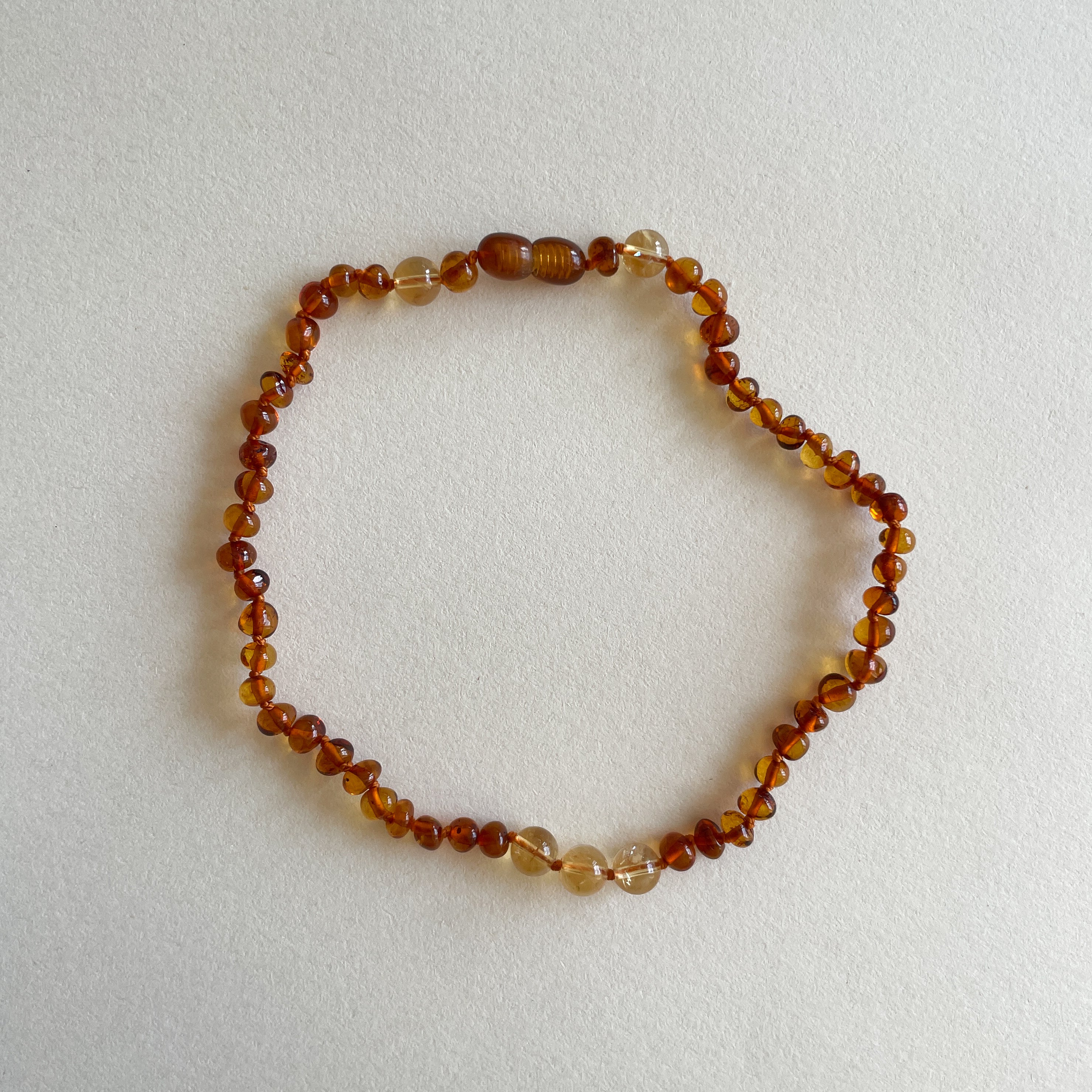 MAYLI Amber Toddler Necklace Citrine - Hola BB