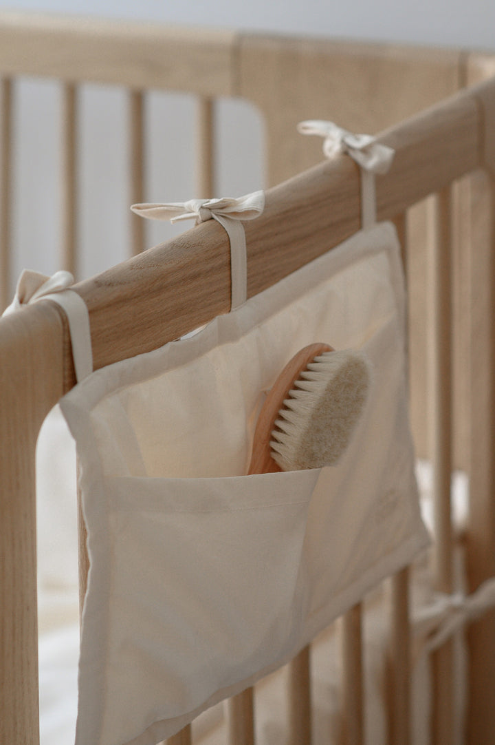 Bed pocket