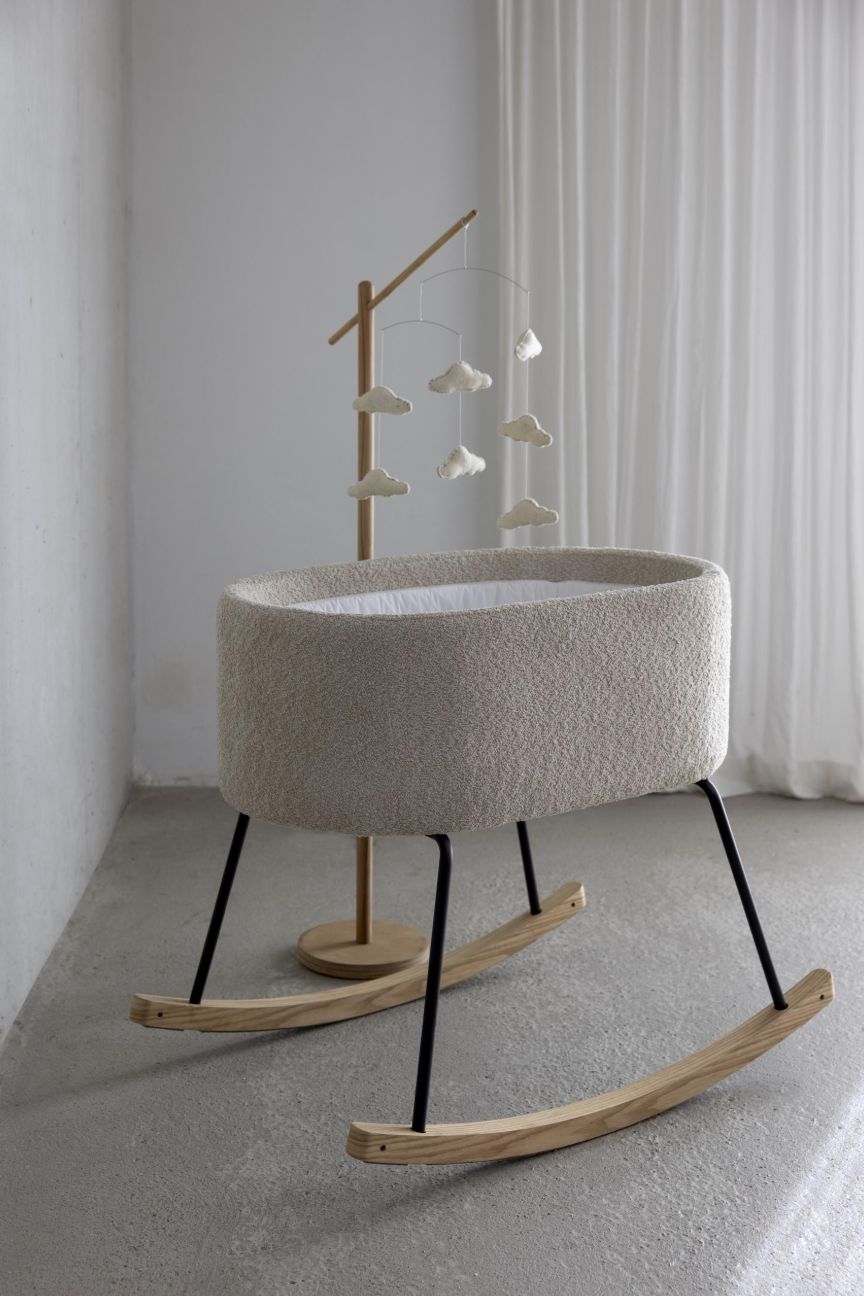 Support élégant en bois pour mobile