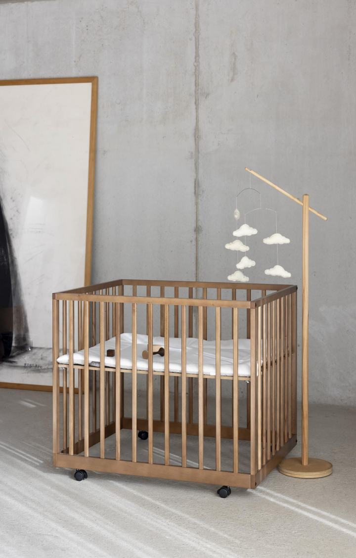 Support élégant en bois pour mobile