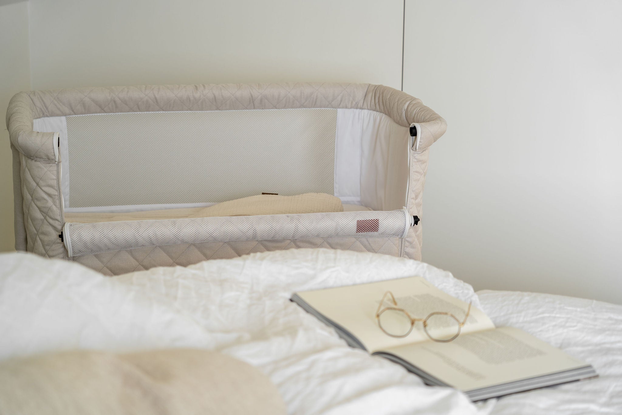 Quax Quax Cradle Co-sleeper - Clay  - Hola BB